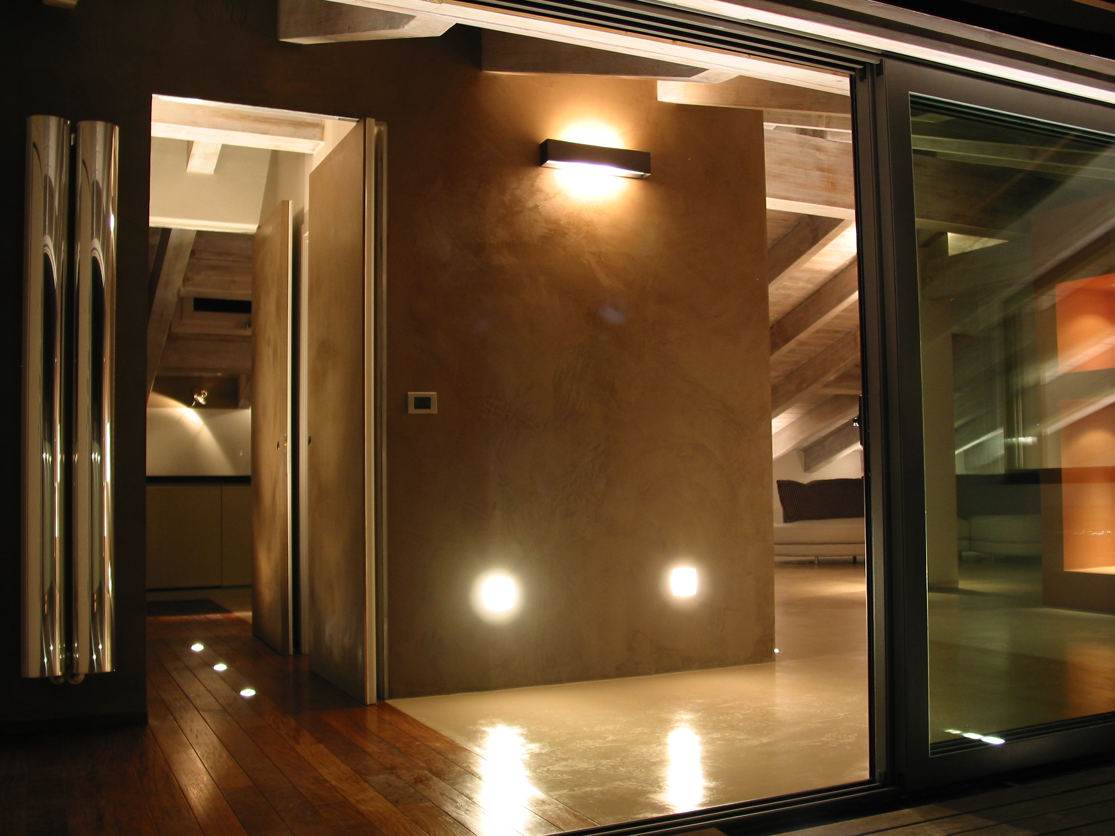 HOME SFELICE - Soggiorno mansarda